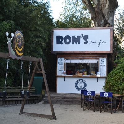 Rom's